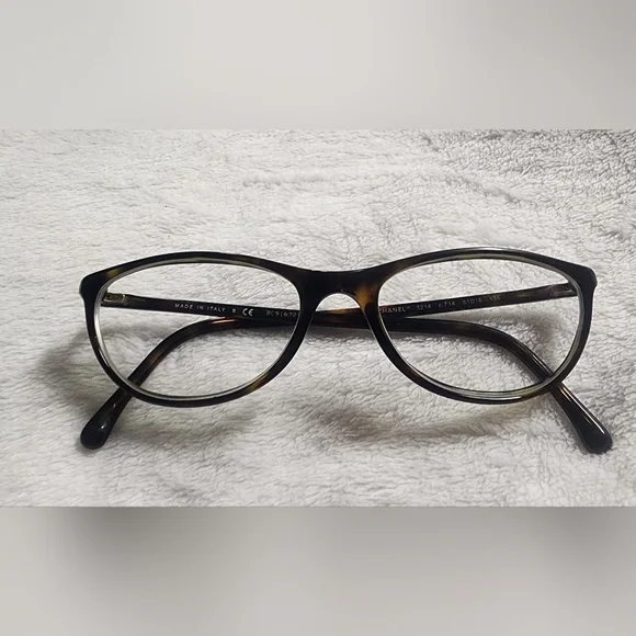 Chanel Tortoiseshell Eyeglasses -RARE - Picture 3 of 11
